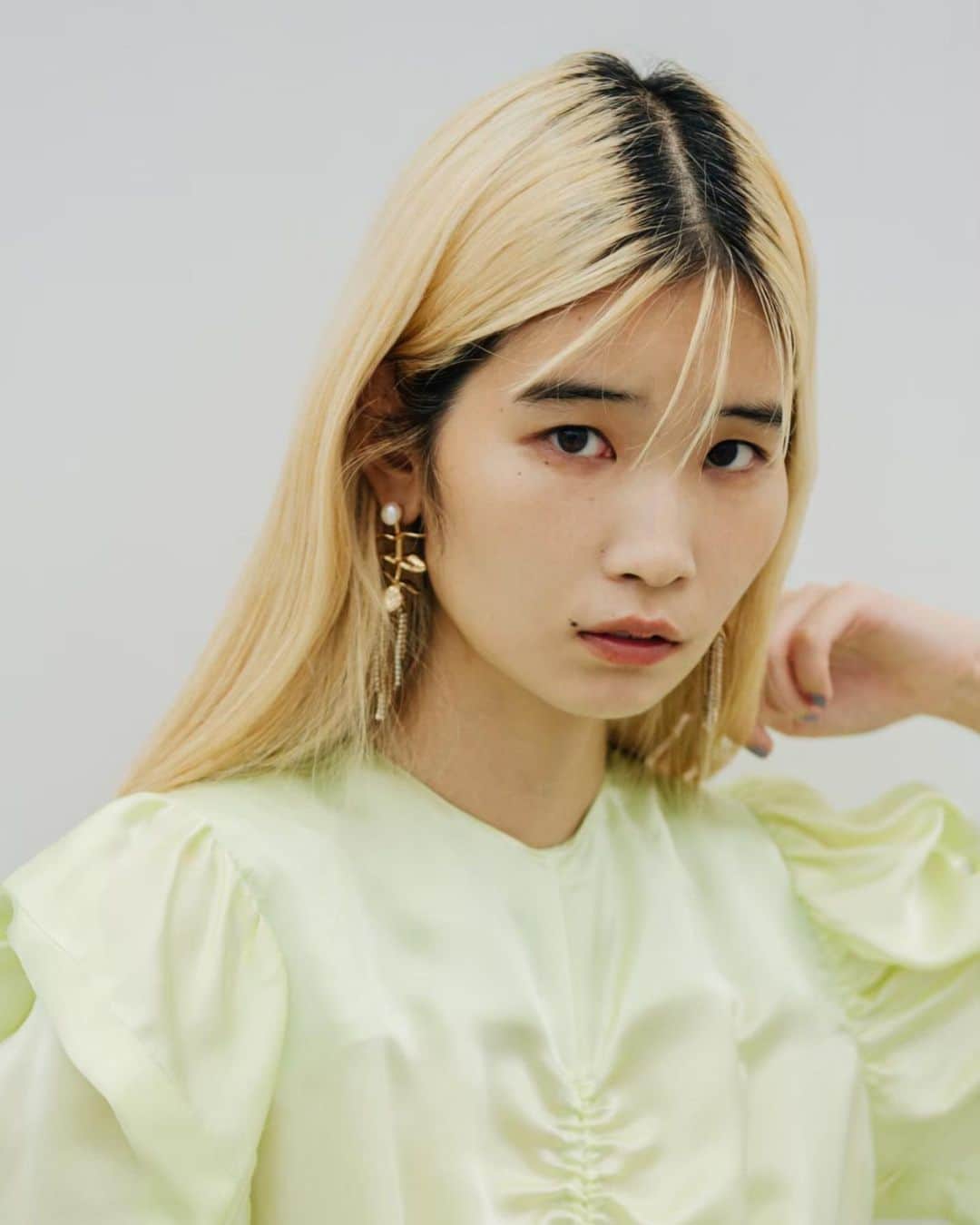 のインスタグラム：「困り顔98点」