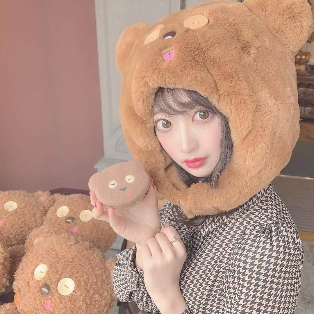 のインスタグラム：「共喰い🐻  #韓国ファッション #ユニバ #usj #ユニバコーデ #ティム #ティムコーデ #淡色 #淡色女子 #淡色コーデ #grl #vis #グレイル #ワンピース #ティムサンド」