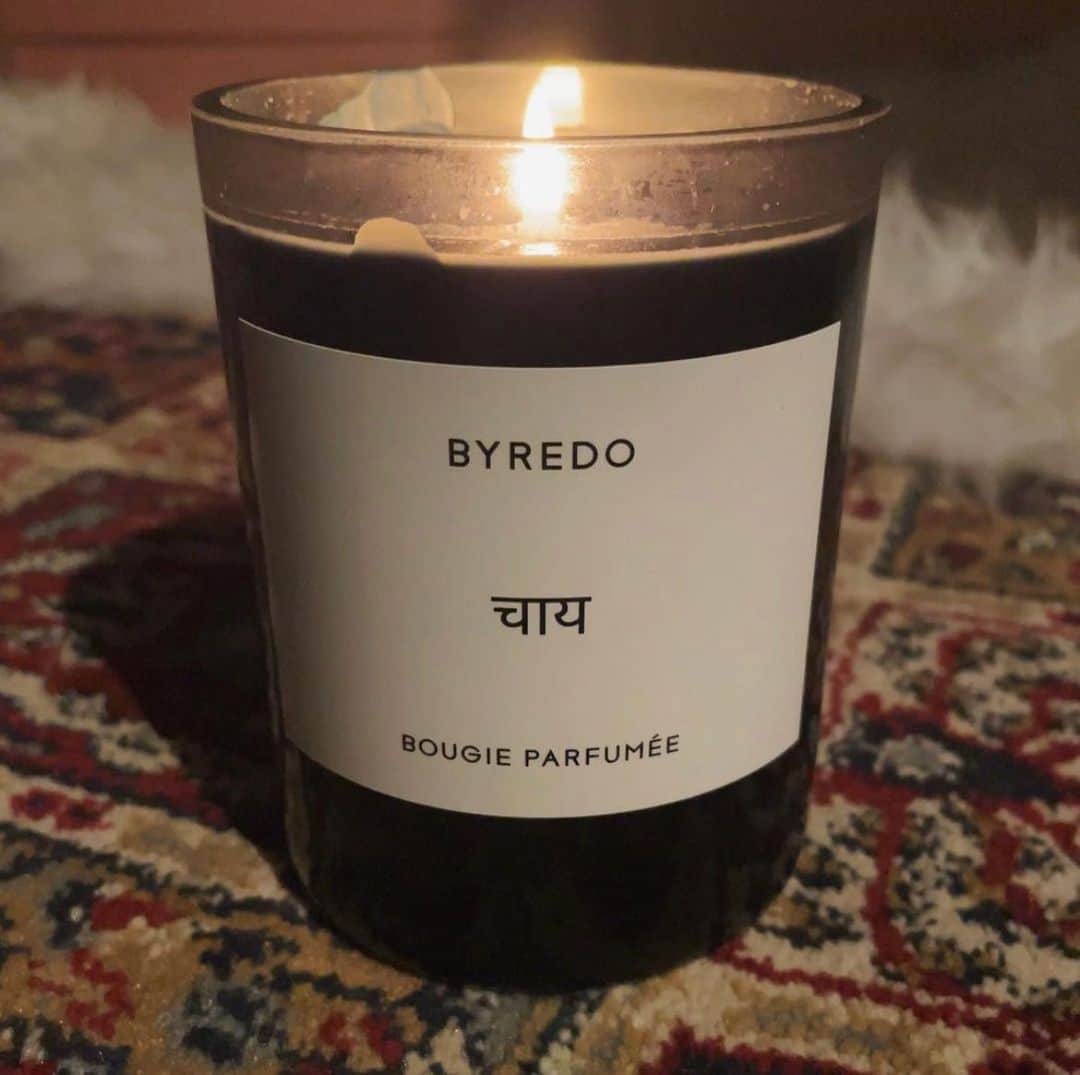 江藤百香のインスタグラム：「🏠♡♡ チャイラテな香り❄️ @officialbyredo」