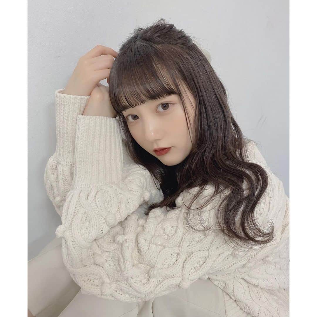 田島櫻子さんのインスタグラム写真 - (田島櫻子Instagram)「ハーフアップした🦢🤍」1月23日 21時33分 - sakurako219