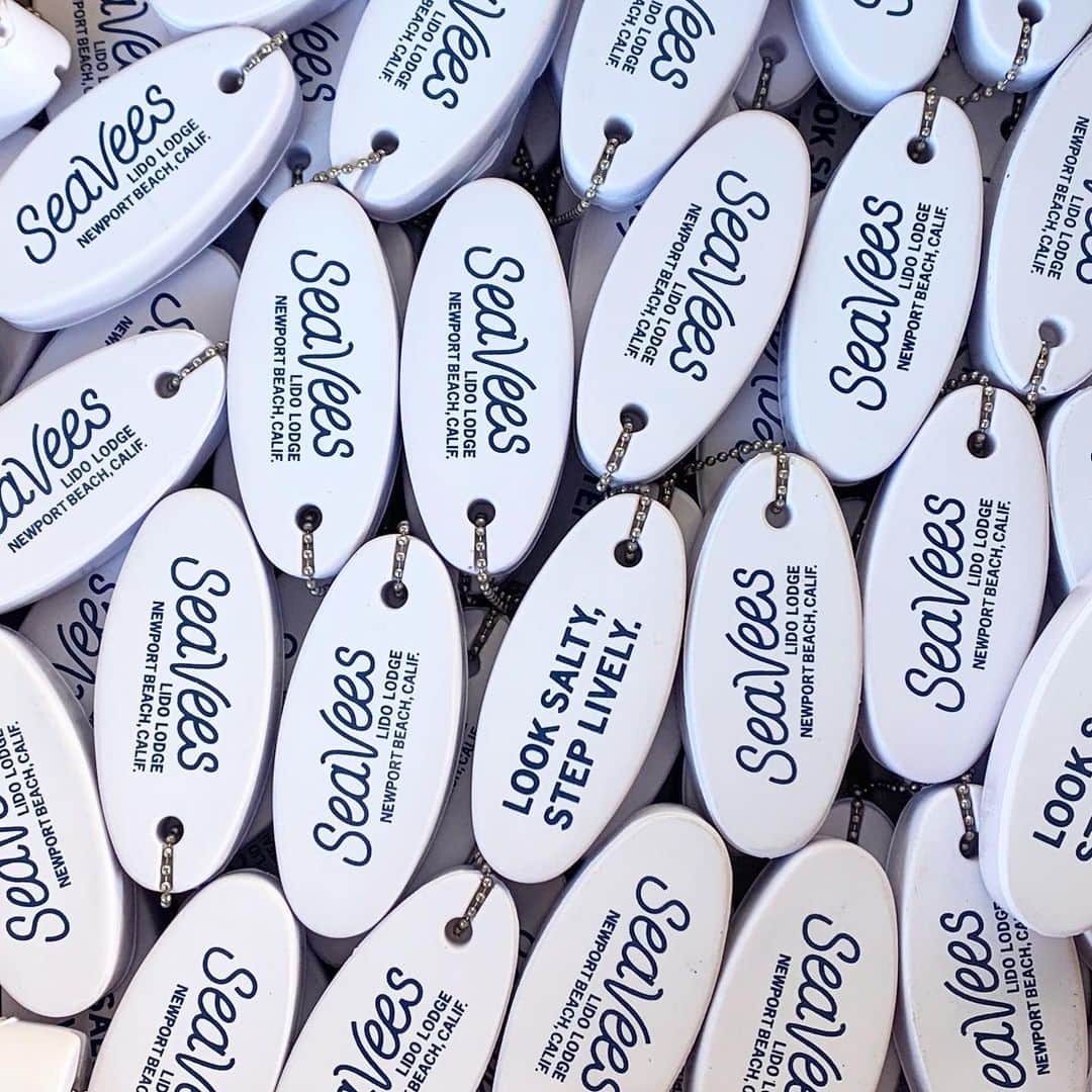 シービーズのインスタグラム：「Look salty, step lively. New goods for an exciting new venture. Details to come...  #letsgetcasual」