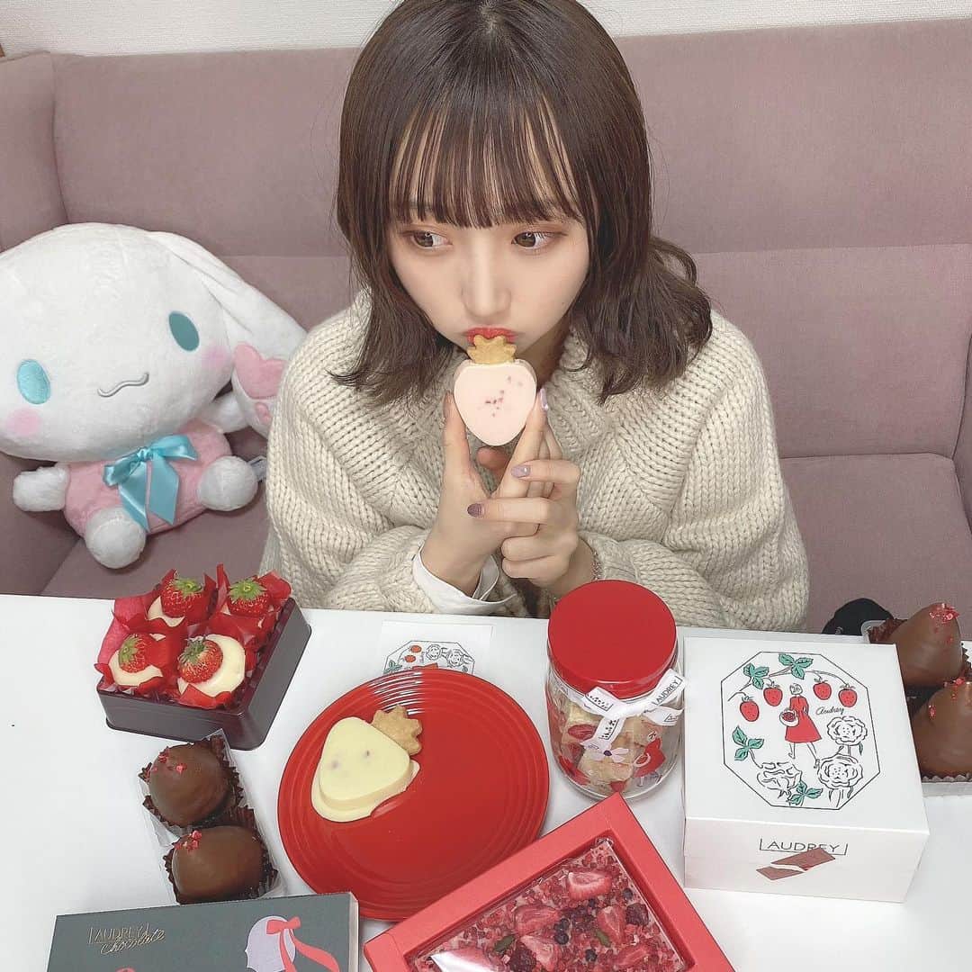 星野麻里愛さんのインスタグラム写真 - (星野麻里愛Instagram)「美味しかったあ♡  #アムールデュショコラ #アムールデュショコラ名古屋 #アムールデュショコラ2021 #amourduchocolat  #チョコレート#バレンタイン」1月24日 0時03分 - maria.pink28