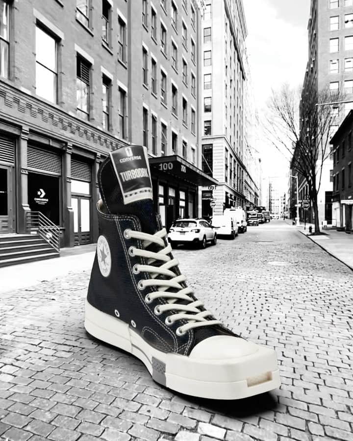converseのインスタグラム：「Our collaboration with one of fashion’s essential iconoclasts, Rick Owens, was first revealed during the designer's Fall 2021 show on the Lido, Venice.⁣ ⁣ The upcoming Converse x DRKSHDW line includes the TURBODRK Chuck 70, which appeared in the presentation. It is the first time the silhouette has been crafted with a square-toe execution in its century of existence.⁣ ⁣ “When I see something ubiquitous, I feel like I want to distort it. I don’t know what that’s about. Maybe it’s some kind of adolescent rage. But that’s one of the greatest appeals of the Chuck Taylor All Star,” said Owens.⁣ ⁣ With a shared willingness to continually evolve form and function, Rick Owens will reimagine and rearticulate classic Converse sneakers in 2021.⁣ ⁣ To try the #ConversexDRKSHDW AR effect, click on the filter tab in our profile.」