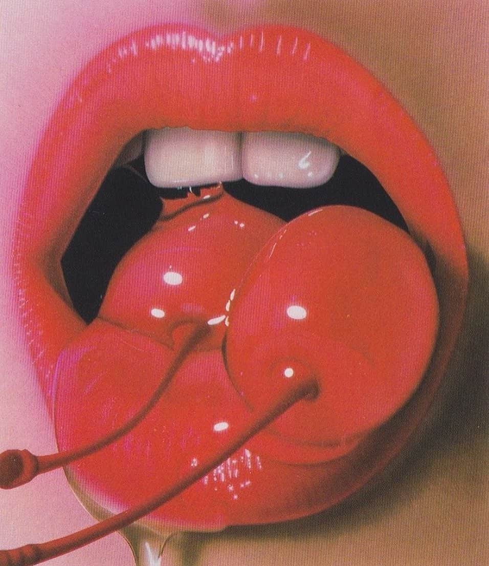 ValGarlandのインスタグラム：「#Luscious 💋💋💋   Art by #YosukeOhnishi  #ValGarland #Weekend #Inspiration」
