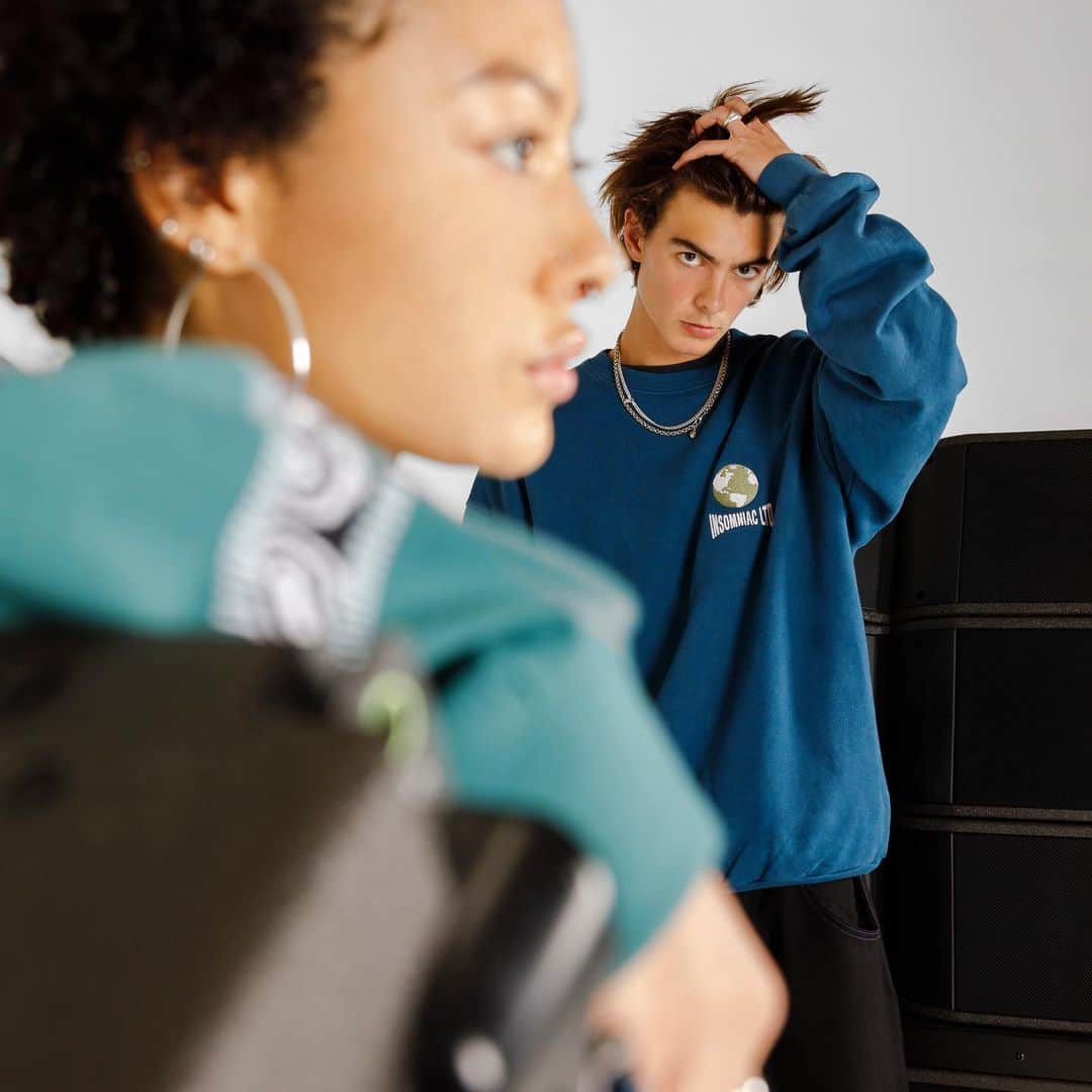 サキャスティックさんのインスタグラム写真 - (サキャスティックInstagram)「@insomniacltd WINTER   Eye Stripe Long Sleeve Tee Jade Custom yarn dyed cotton jacquard knit long sleeve shirt. Made in USA.  Dreadhead Pullover Olive Textured yarn dyed cotton flannel pullover, logo embroidery, half zip entry, custom drawcords, welt pockets, embroidered logo. Made in USA.  Vertigo Corduroy Pant Green Allover silkscreen & overdyed cotton corduroy, custom drawcords. Made in USA.  Fiesta Mundial Crewneck Jade 14oz heavyweight pre-shrunk french terry,  custom garment dyed cotton fleece. Made in the USA.」1月24日 1時09分 - paultbythesea