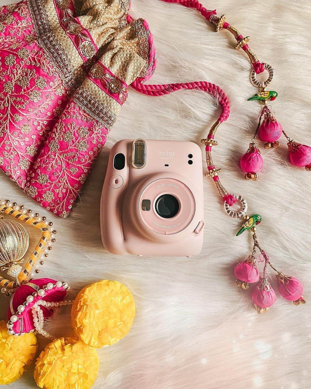 Fujifilm Instax North Americaさんのインスタグラム写真 - (Fujifilm Instax North AmericaInstagram)「The celebrations never have to end when you can capture the memories 💖💛⁠⠀ ⁠⠀ 🖼️ Source: @suramya_bharadwaj⁠⠀ .⁠⠀ .⁠⠀ .⁠⠀ #throwback⁠⠀ #dontjusttakegive⁠⠀ #mini11⁠⠀ #pink」1月24日 1時55分 - fujifilm_instax_northamerica