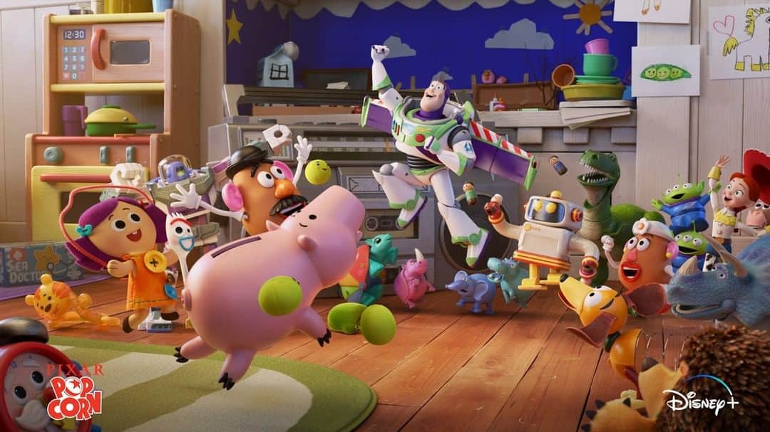 Disney Pixarさんのインスタグラム写真 - (Disney PixarInstagram)「There’s enough Popcorn to go around! All episodes of Pixar Popcorn are now streaming on Disney+. #PixarPopcorn」1月24日 2時00分 - pixar