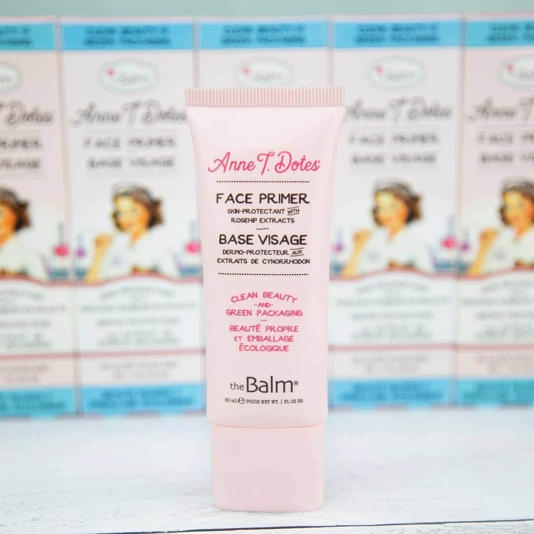 the Balmさんのインスタグラム写真 - (the BalmInstagram)「Our first ever CLEAN and GREEN Primer! Use alone or wear underneath your Anne T. Dotes Tinted Moisturizer 👏 She helps keep your skin smoothing while keeping your makeup in place ♻️💕  #primer #thebalm #thebalmcosmetics #complexion #beauty #glam #cleanbeauty #crueltyfreebeauty」1月24日 2時14分 - thebalm