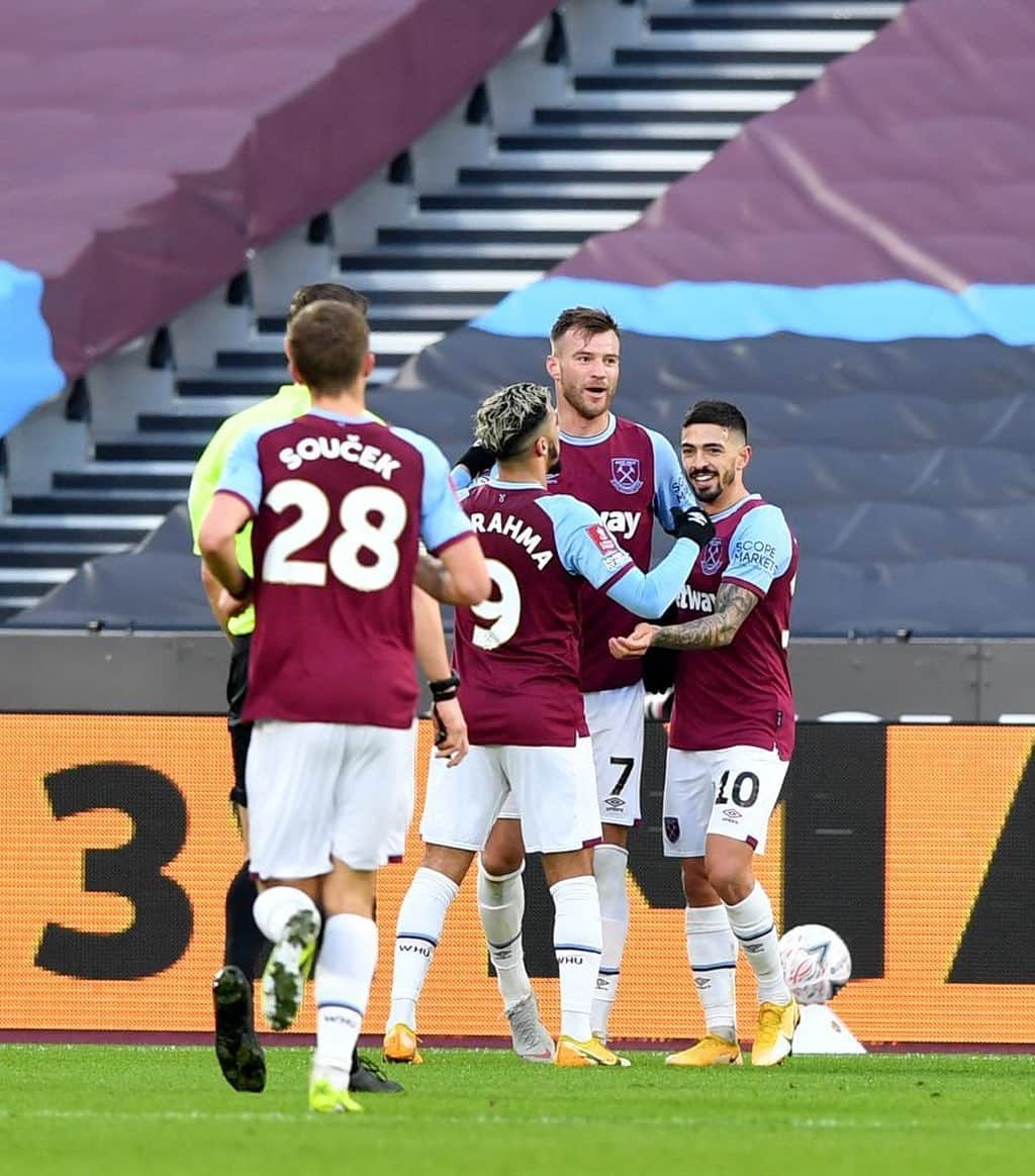 マヌエル・ランシニのインスタグラム：「Good game boys 👏🏼⚒」