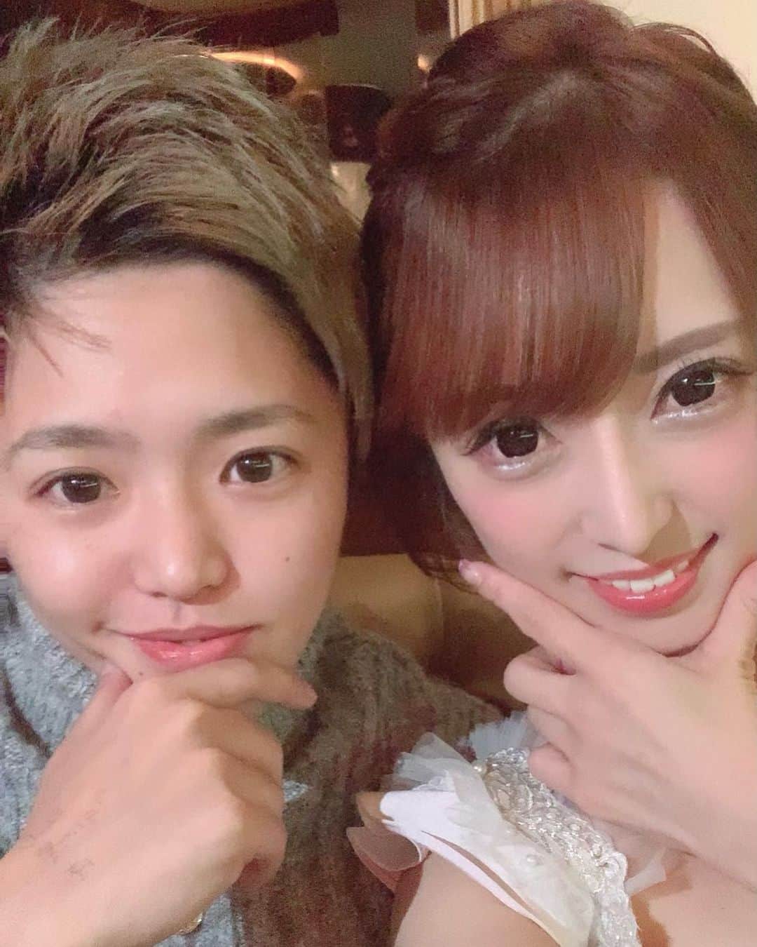 のインスタグラム：「錦ヴィーナスの可愛い男の娘💖  実は可愛い女の子なんだよ🌈  みくるも遊びに行きます🥰 ありがとうまくん🥰  #メイドカフェ#プティパルフェ#住吉#アールズカフェ#錦#キャバクラ#名古屋#YouTube#17LIVE#tiktok#幸せ#2021年#女の子＃男の子」