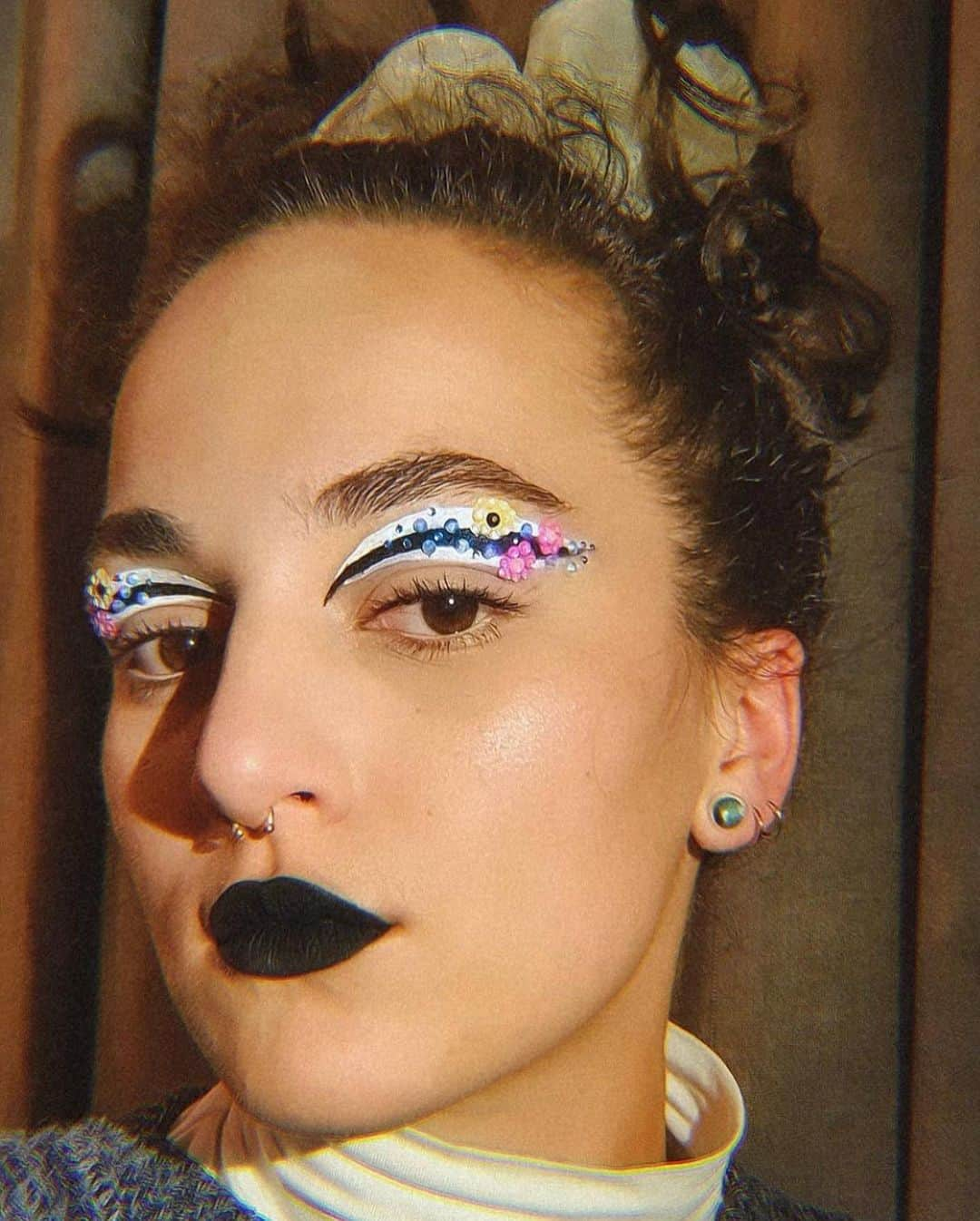 Linda Hallbergさんのインスタグラム写真 - (Linda HallbergInstagram)「Final day: Liquorice allsorts #candypackagingmakeup  This challenge has been a blast and I want to thank @salut.suzanne once again for coming up with th candy idea! I feel super inspired by all the amazing looks you have created! swipe to see some of todays looks:  Product list for my look  Base @danessa_myricks vision cream cover n03 @lhcosmetics infinity filter light @lhcosmetics Infinity Palette – Cigar, Maffei, Andromeda, Milky Way  Eyes @lhcosmetics white core crayon as a base @nyxcosmeticsnordics epic wear waterproof eyeliner white @nablacosmetics serial liner @lhcosmetics spectral palette – unknown @hudabeauty pastels mint eyeshadow palette @cosmyfy x @evelina.forsell war paint palette @danessa_myricks waterproof cream palette primary palette @milaninordics satin matte lip cream satin @lhcosmetics infinity power lash waterproof mascara  Lips @lhcosmetics Infinity glass」1月24日 2時42分 - lindahallberg