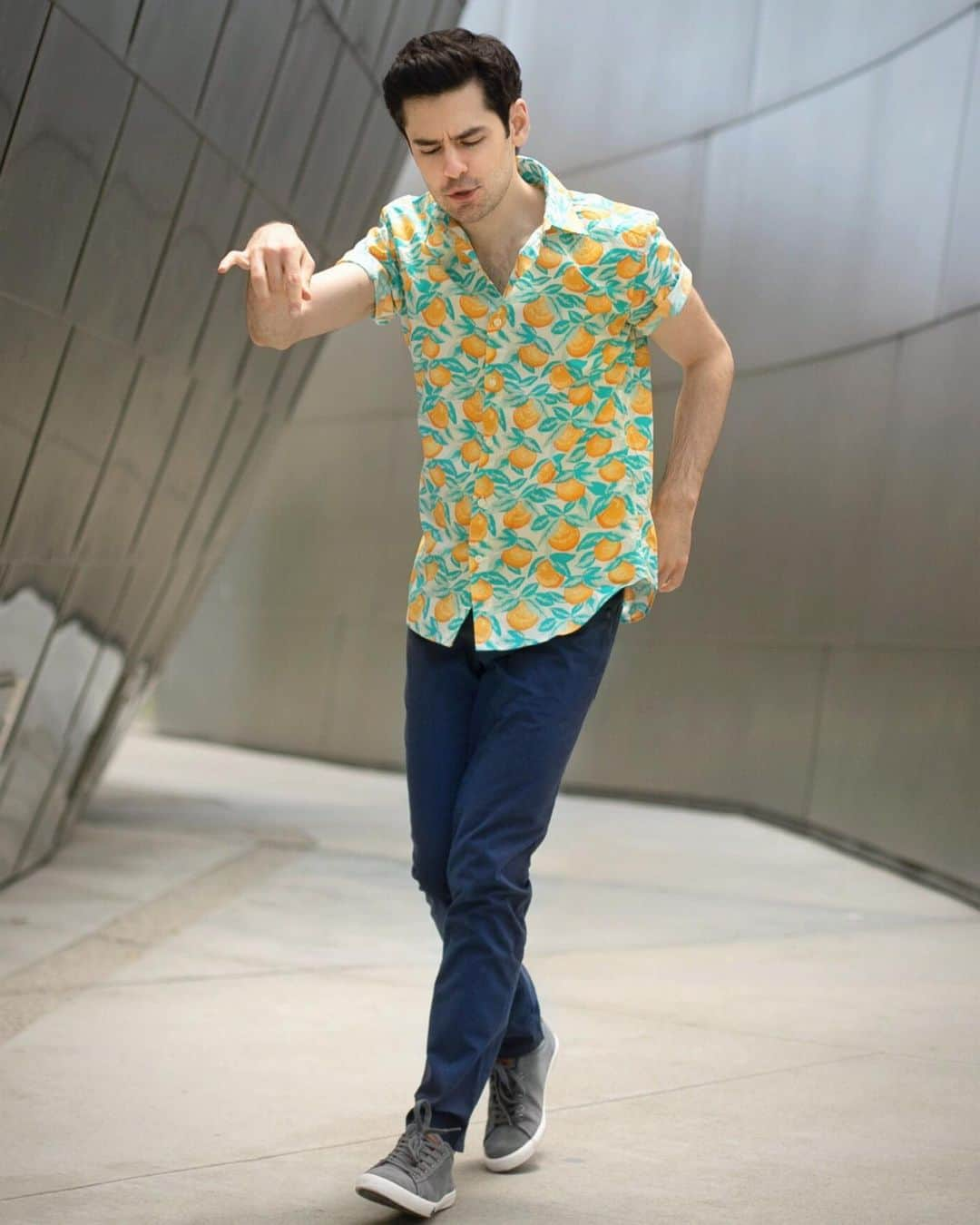 ブレンダン・ロビンソンさんのインスタグラム写真 - (ブレンダン・ロビンソンInstagram)「This is my #weekend dance!! Happy #Saturday everyone!! 🕺🏻🕺🏻🕺🏻 . . 📸 by @larrywrightphotography  . . #dance #weekendvibes #saturdayvibes #happy #joy #celebrate #dancelikenooneiswatching」1月24日 3時23分 - brendanrobinson