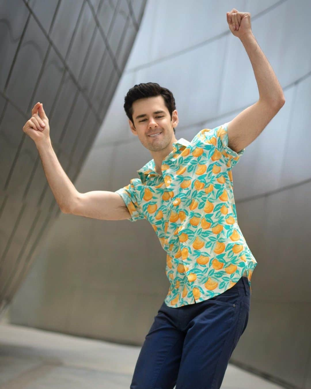 ブレンダン・ロビンソンのインスタグラム：「This is my #weekend dance!! Happy #Saturday everyone!! 🕺🏻🕺🏻🕺🏻 . . 📸 by @larrywrightphotography  . . #dance #weekendvibes #saturdayvibes #happy #joy #celebrate #dancelikenooneiswatching」