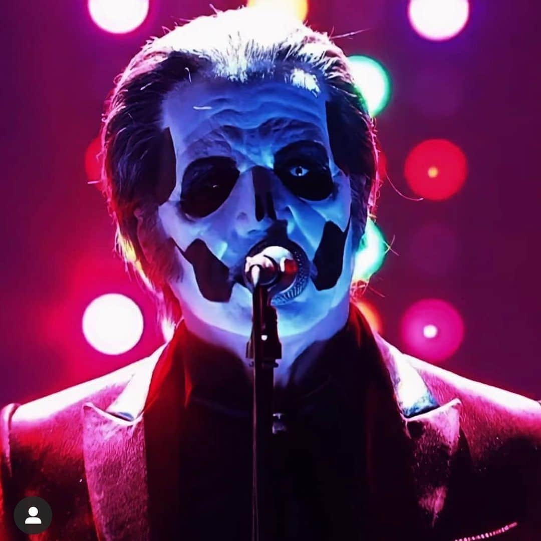 B. Akerlundさんのインスタグラム写真 - (B. AkerlundInstagram)「Loving the fan art from last nights @thebandghost look , keep them coming ..... #thebandghost #styledbyb 🤘🏻🤘🏻🤘🏻🤘🏻」1月24日 4時28分 - bcompleted