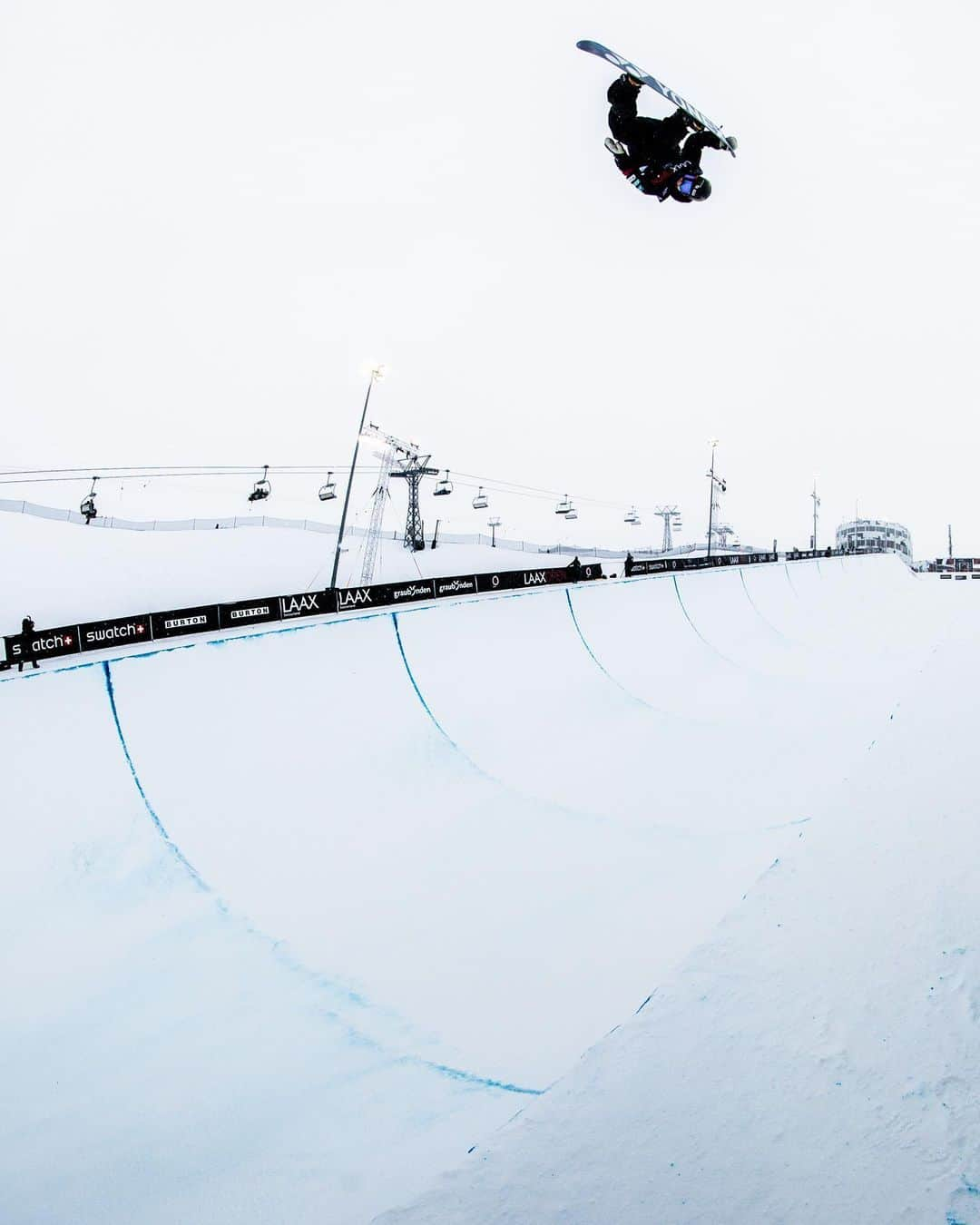 モンスターエナジーさんのインスタグラム写真 - (モンスターエナジーInstagram)「Your #LAAXOPEN Halfpipe World Cup WINNERS!! 🏆🏆 @ChloeKim @Yuto_Totsuka  #Snowboarding #Snowboard #Snow #Mountains #Switzerland #Adventure #LAAX #MonsterEnergy」1月24日 5時11分 - monsterenergy