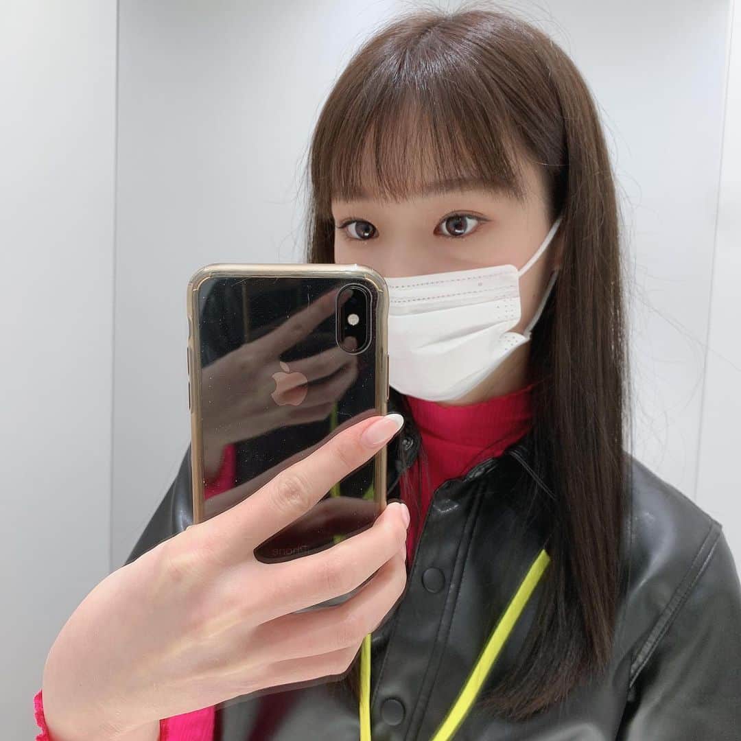 橘香恋のインスタグラム：「おはようございます❤︎﻿ ﻿ 前回の投稿に﻿ イイネとコメントありがとうございます☺﻿ ﻿ ﻿コロナウイルス 早く落ち着きますように🥲 ﻿ 普通って幸せですね🥲❤︎ ﻿ また皆さんと普通に会えますように...❤︎」