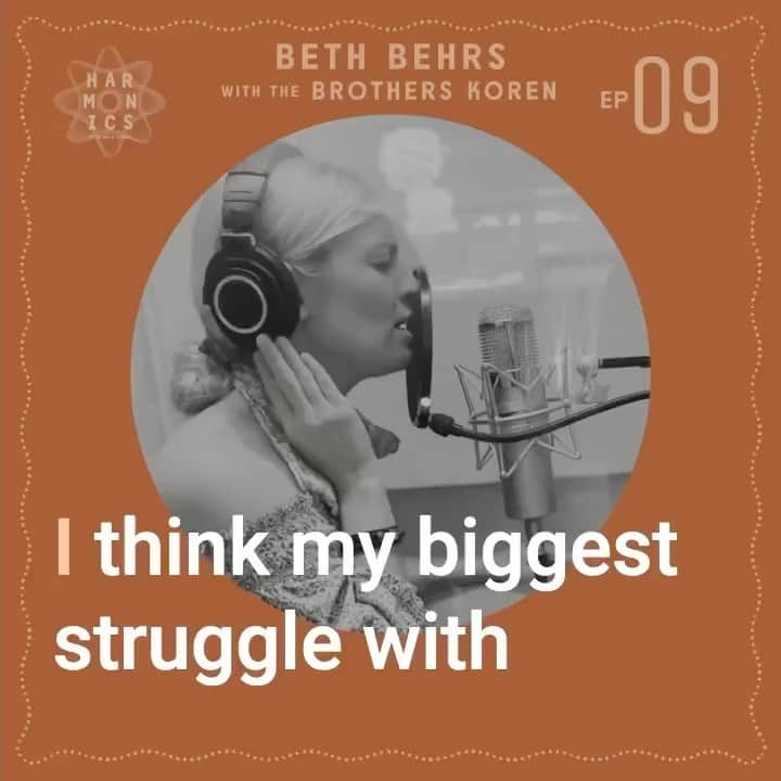 ベス・ベアーズのインスタグラム：「Have you listened to the latest episode of @harmonicspodcast yet? I'm cracked wiiideeee open being interviewed by my dear @brotherskoren ! @thebluegrasssituation」