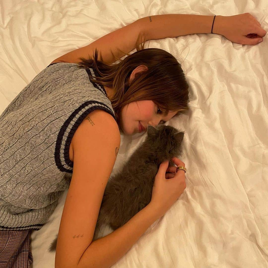 カイア・ジョーダン・ガーバーさんのインスタグラム写真 - (カイア・ジョーダン・ガーバーInstagram)「@presleygerber I don’t know where your kitten went don’t ask me」2月8日 2時06分 - kaiagerber