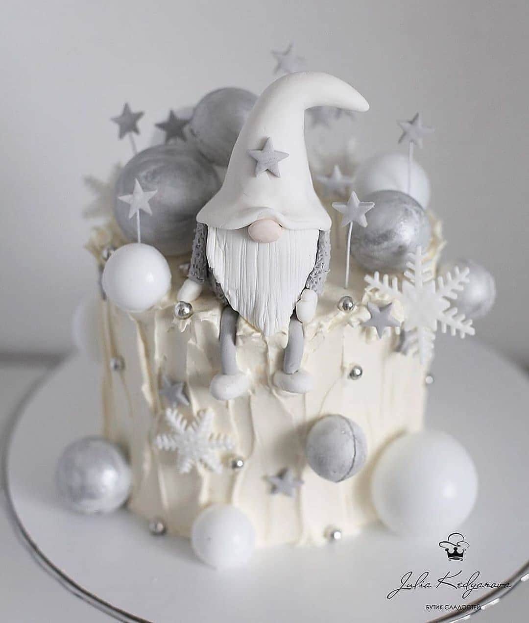 2.8 Milllon CAKESTERS!のインスタグラム：「💙 from @yuliavelikanova .」