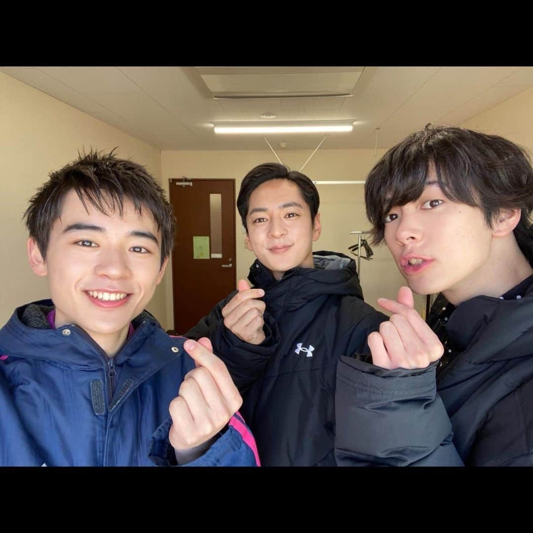 山口貴也さんのインスタグラム写真 - (山口貴也Instagram)「. "仮面ライダーセイバー"第21章最高でしたか？笑  大秦寺さんに、ユーリに激アツでしたね！ また来週！  #仮面ライダーセイバー #神山飛羽真 #内藤秀一郎 #仮面ライダー剣斬 #緋道蓮 #富樫慧士 #仮面ライダーブレイズ #新堂倫太郎 #山口貴也」2月7日 18時13分 - takaya_yamaguchi_official