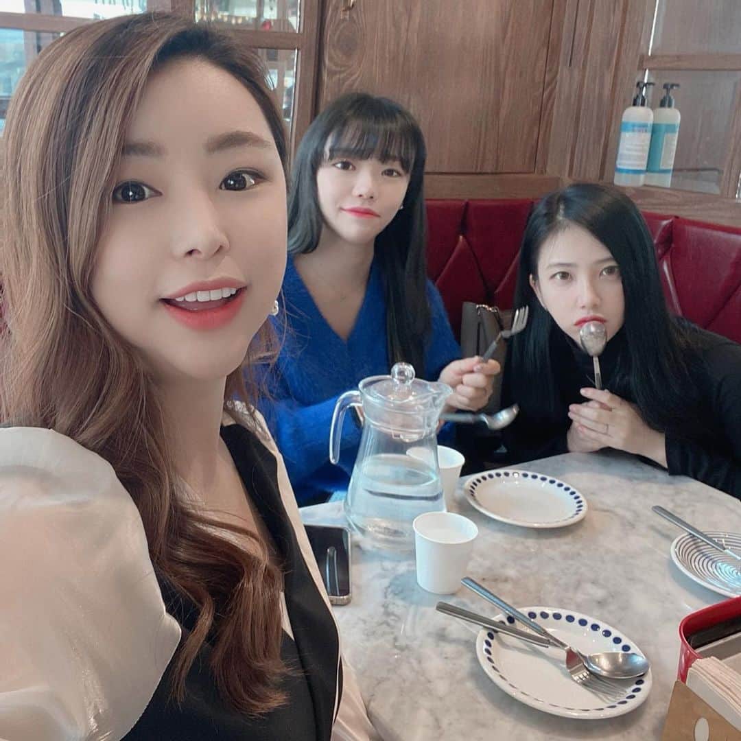 のインスタグラム：「우리 하리니쨩 생일 츄카포카츄💗」
