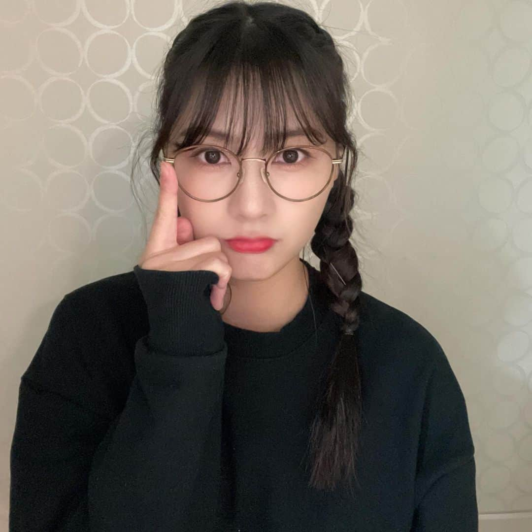 オ・ハヨンさんのインスタグラム写真 - (オ・ハヨンInstagram)「🧐」2月7日 19時00分 - _ohhayoung_