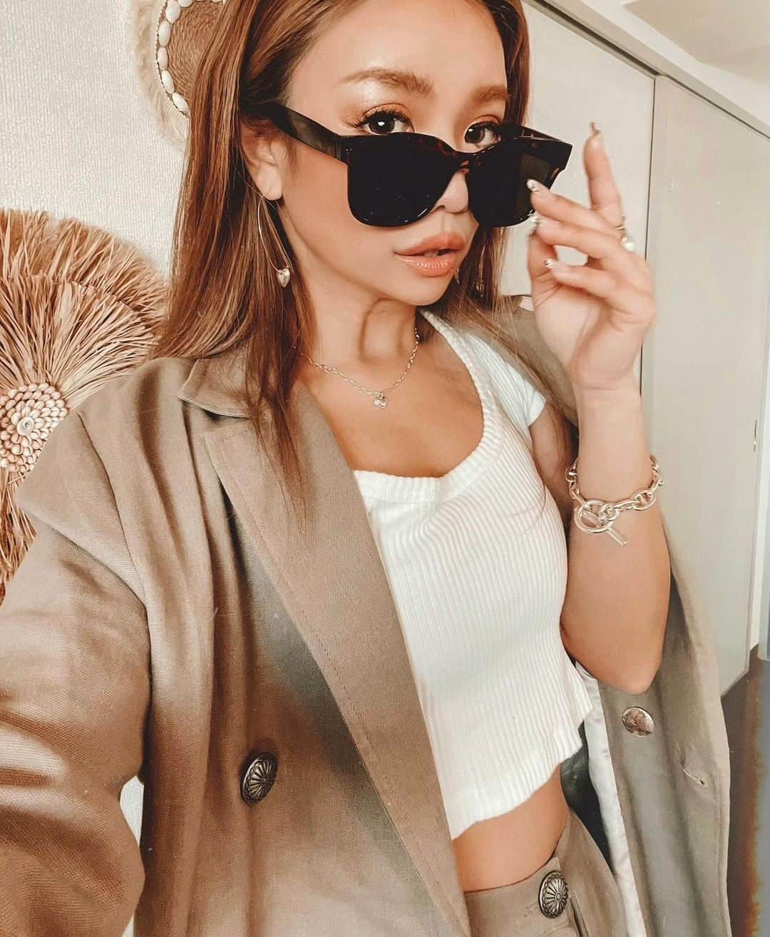 ✷kana✷のインスタグラム：「♡ . . 🆕necklace @leialoha.accessories  @leialoha.accessories_official  届いてソッコー付けた！！ 太めのチェーンとてもきぶん⛓♡ . . #leialohaaccessory #heartnecklace」
