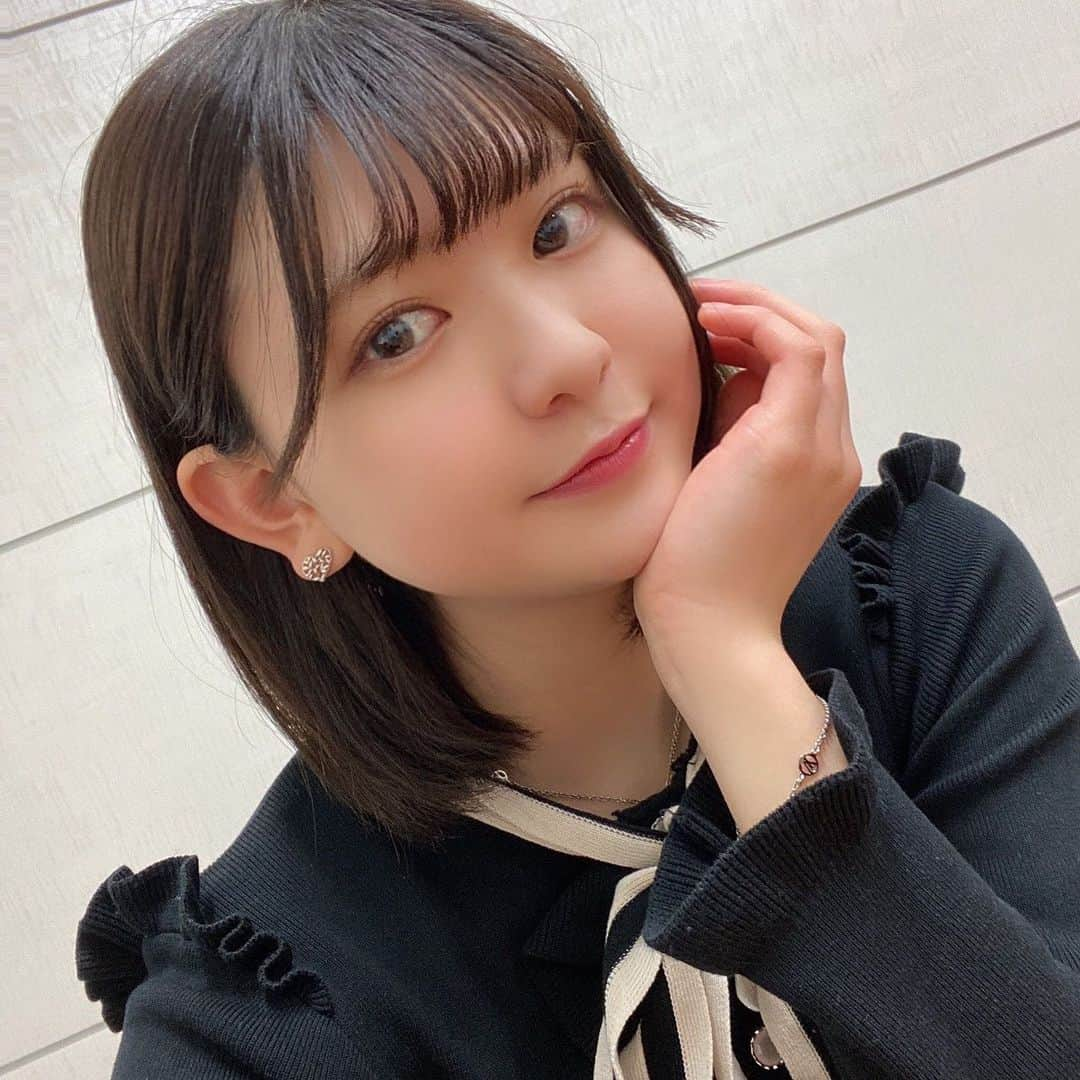 山田南実のインスタグラム：「. . . YouTube配信ご視聴くださった皆さま有難う御座いました！！ とても楽しかったです！ 優衣ちゃんとたくさんお話しできて嬉しかったよ☺︎❤︎ 週刊プレイボーイさん是非チェックして下さい！ 宜しくお願い致します。」