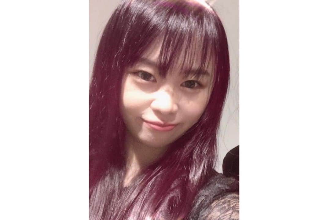 のインスタグラム：「こんばんは😊 昨日は沢山の方に見て頂いてありがとうございました🙇‍♀️  来月からは元の場所に戻っての開催予定です👏👏嬉しい✨  さて、おっきーとのYouTube 【アナと音の女王チャンネル（仮）】 第三弾連続🆙しました❗️  おっきーのお陰で⁉️段々私のキャラ設定が… youtu.be/iNNfhqU6Ll4  申し訳ありませんがYouTubeで 【アナと音の女王チャンネル】 で検索してみてください。  よろしくお願いします🙇‍♀️  良かったら見てね〜🤗. . .  #Dearest  #エレクトーン  #RION #hikari  #藤本凜音  #音楽ユニット　 #Libraryconcert #山口県 #周南市  #徳山駅 #徳山駅前図書館　 #1stAlbum #シンガーソングライター #3月25日　 #タイムマシン　 #女子高生シンガー　 #CD全国発売　 #弾き歌い　 #エレクトーン弾き歌い　 #フォローお願いします」