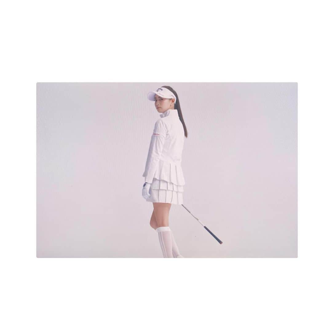 柏原明日架さんのインスタグラム写真 - (柏原明日架Instagram)「...@  (@descentegolf) 21SS LUXE COLLECTION 🤍  新作ウエア、どんっどん更新されます！ #descentegolf #golfwear #21ss #luxecollection  カッコよくて可愛い、そして機能性バツグンの #デサントゴルフ　今年も着用たのしみですっ！」2月7日 20時06分 - asuka_____official