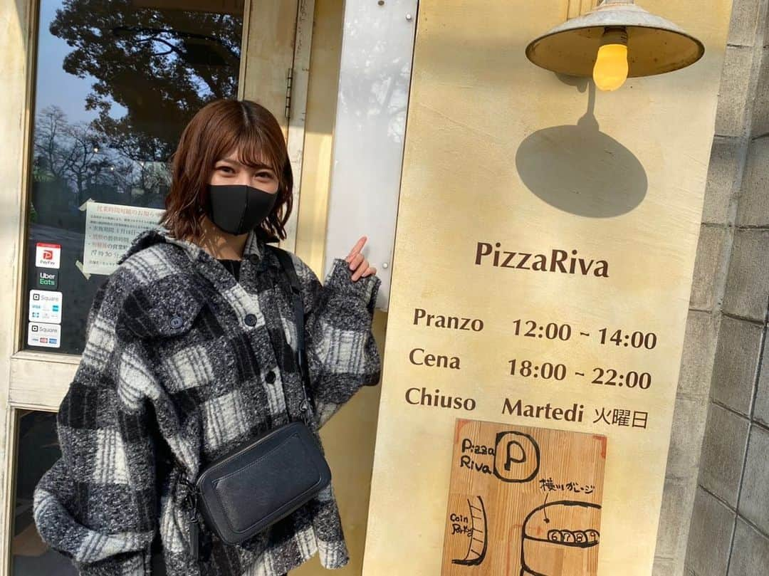 藤原あずささんのインスタグラム写真 - (藤原あずさInstagram)「. うまうまなピザ🍕🍕🍕🍕🍕 映画も見て大満足な、とある1日✌️ #ピザ #ピザ屋 #ピザランチ #藤原あずさ」2月7日 20時19分 - fujiwara_azusa510