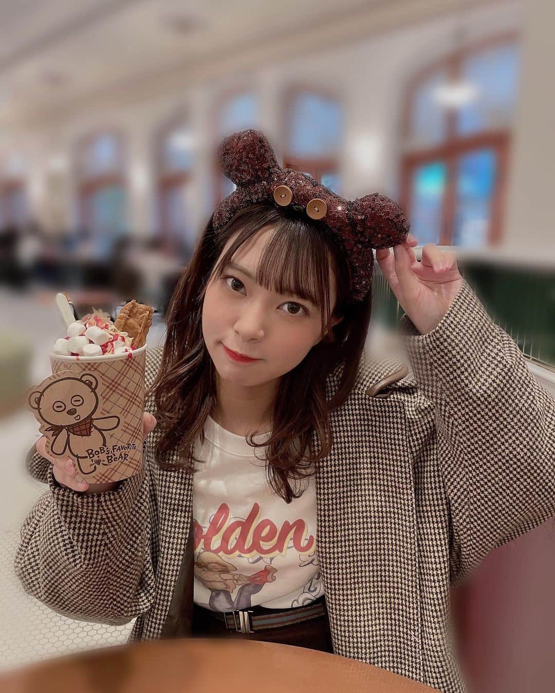 山田寿々のインスタグラム：「﻿ ﻿ ユニバ行きたいな(´°̥̥̥̥̥̥̥̥ω°̥̥̥̥̥̥̥̥｀)﻿ ﻿ ﻿ #ユニバーサルスタジオジャパン #ティム #イチナナキログラム #17kg」