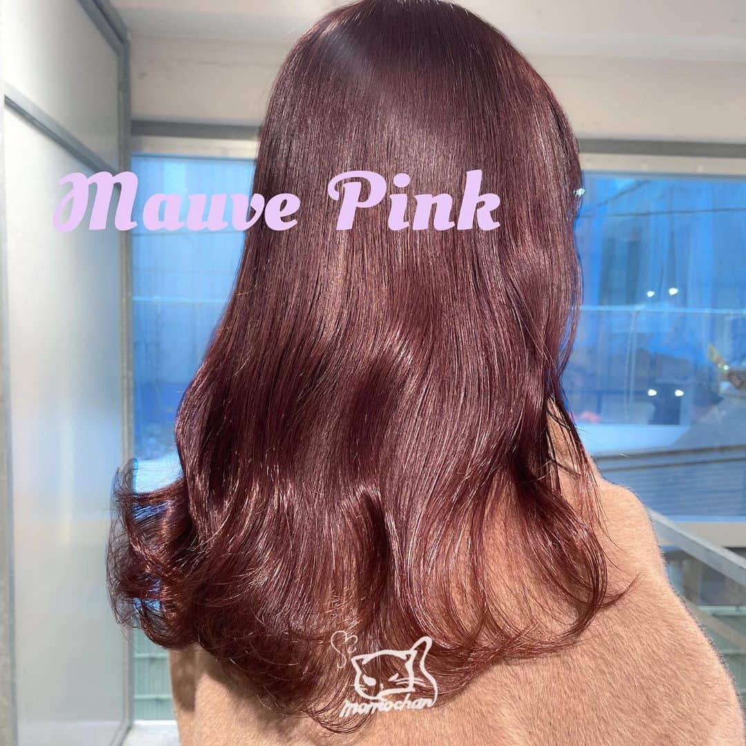 MOMOKOのインスタグラム：「モーヴピンク🍑🍇﻿ ﻿ ガーリーだけど甘くなりすぎない、﻿ ちゃんと大人なピンクはいかがでしょうか♡」