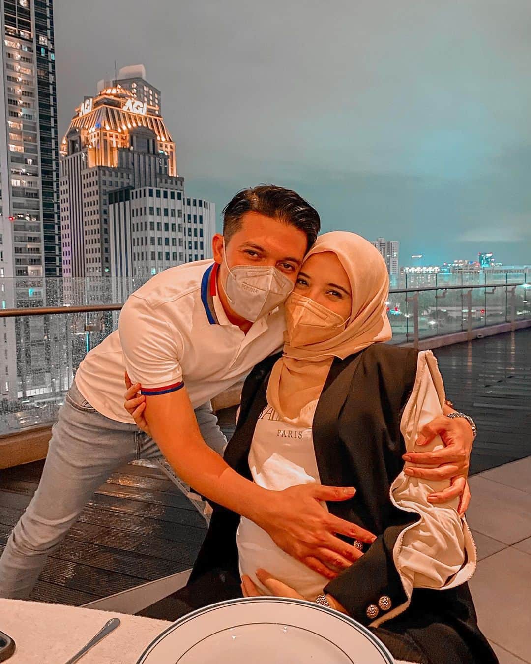 Zaskia Sungkarのインスタグラム：「Syg💛 MasyaaAllah」