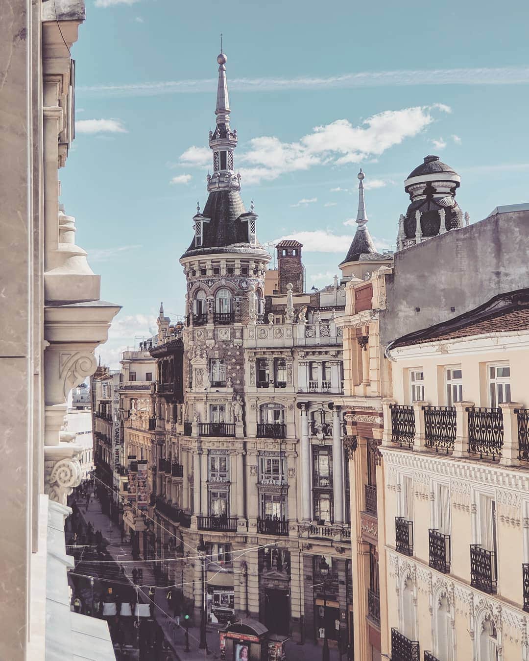 Guido Gutiérrez Ruizのインスタグラム：「Postales de #Madrid • Postcards of Madrid • @fsmadrid」