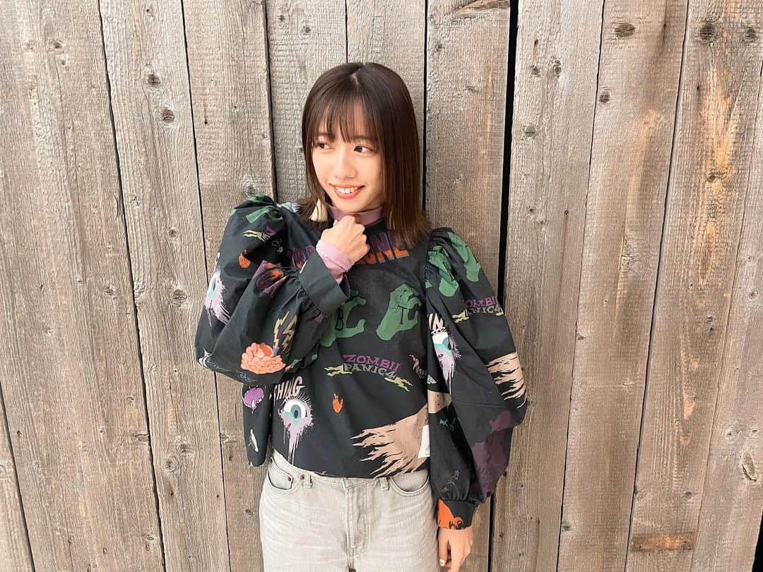 真山りかさんのインスタグラム写真 - (真山りかInstagram)「.﻿ ﻿ 💞﻿ ﻿ #fashion﻿ ﻿ #まやまにあ﻿ ﻿ .」2月7日 22時30分 - ma_yama_official