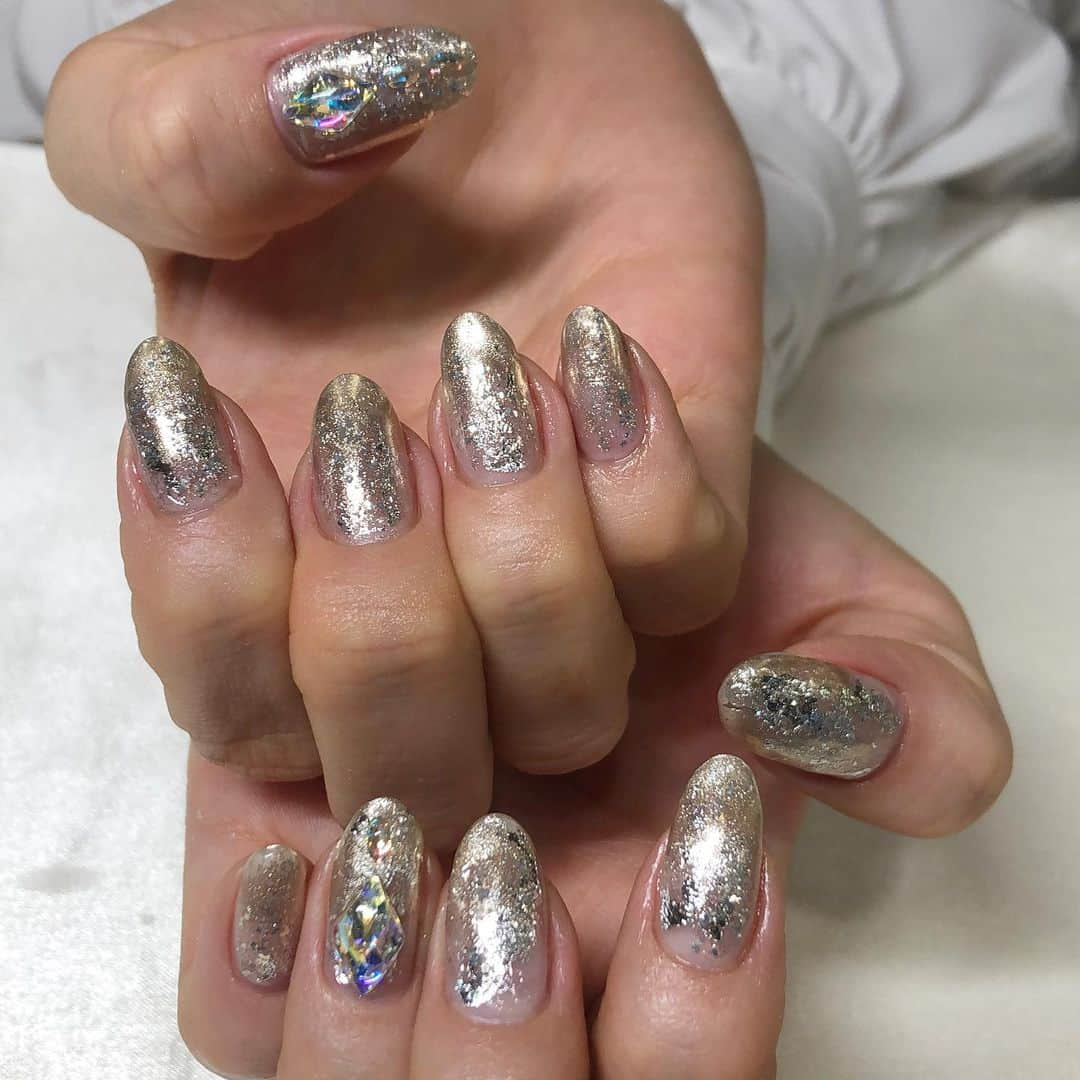 inthinkさんのインスタグラム写真 - (inthinkInstagram)「💎✨ 90min design by @aynog  . . . inthink ☎︎03-6418-5091 . . #inthink #inthinknail #nails  #ミラーネイル」2月7日 22時55分 - inthink