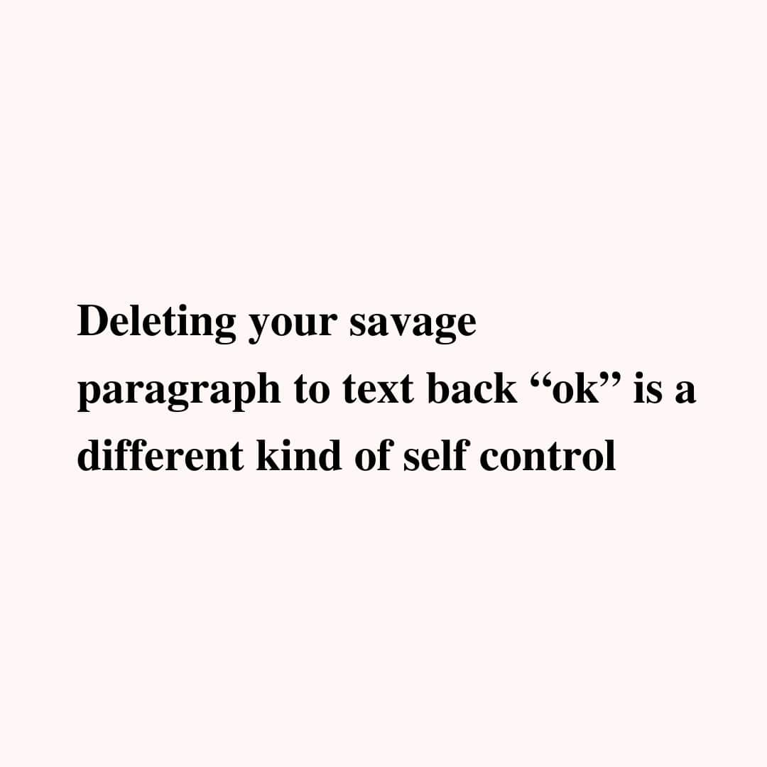 レベッカミンコフのインスタグラム：「Give yourself some credit 😜 👆🏻⠀⠀⠀⠀⠀⠀⠀⠀⠀ Via: @mrowean」