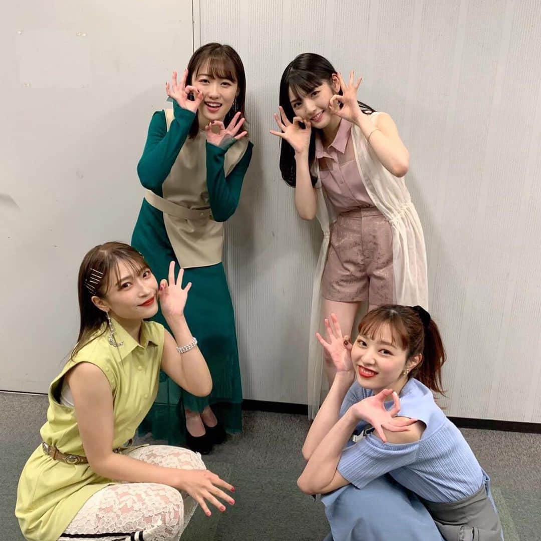 小林ひかるのインスタグラム：「昨日は「M-line Special 2021～Make a Wish!～」﻿ 大阪公演でした！﻿ お越しいただいた皆さんありがとうございました☺️﻿ ﻿ ﻿ 道重さゆみさん、工藤遥さんとご一緒させていただきました🥰💗﻿ 色々な組み合わせで楽曲を歌わせていただけて凄く凄く嬉しかったです☺️✨﻿ そして温かく見守ってくださった皆さん本当にありがとうございました！！﻿ ﻿ ﻿ 次は13日14日中野サンプラザ公演です！☺️✨﻿ ﻿ #MSMW #道重さゆみ さん #工藤遥 さん﻿ #PINKCRES」