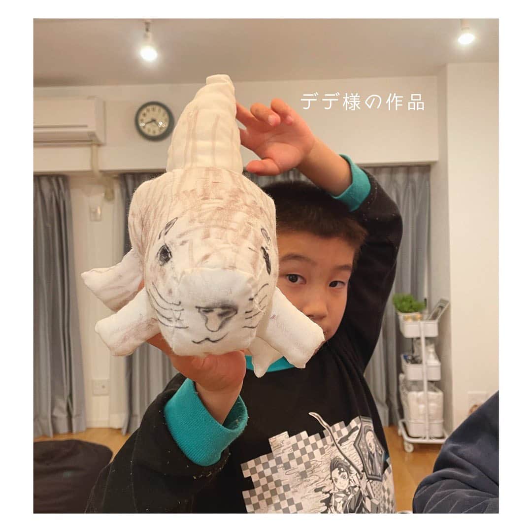 笹峯愛のインスタグラム：「裁縫男子の作品。  第3作目は ビーバーでした！  なぜ、ビーバー？？ #裁縫 #男子 #動物 #好き」