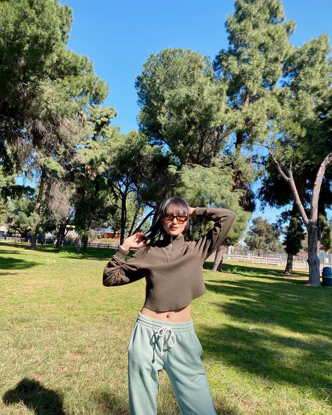 ルピン・ワンのインスタグラム：「🌳🌳🌳」
