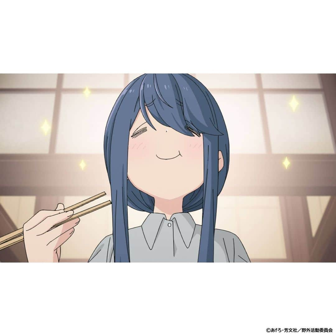 TVアニメ「ゆるキャン△」さんのインスタグラム写真 - (TVアニメ「ゆるキャン△」Instagram)「﻿﻿﻿﻿ ≪ゆるキャン△グルメ≫﻿﻿﻿﻿ 『ゆるキャン△ SEASON２』より登場するグルメをご紹介!!﻿﻿﻿﻿ 本日は第3話『たなぼたキャンプと改めて思ったこと』より登場グルメをご紹介✨﻿﻿ ﻿﻿﻿﻿ 静岡・浜松へと向かったなでしこ&リン‼️﻿ リンは残金1,290円のため値段を見て驚きましたが、浜松の名物うなぎを食べに行きました❗﻿ なでしこのお父さんのお金でなんと特上を食べられることに🎵﻿ ﻿﻿﻿極上そうなリンの顔も一緒にお楽しみください✨﻿ ﻿ さらにおまけとして、キャンプ場で今でも味わっているカレーめんを食べるリンの姿も💕﻿ ﻿ #ゆるキャン #yurucamp #laidbackcamp #laidback_camp #アニメ #TVアニメ #anime #animation #グルメ #Gourmet #キャンプ #camp﻿ #旅 #trip #キャンプ飯 #キャンプごはん #旅飯 #カレーめん #curryramen #浜松 #ウナギ #うな重 #キャンプ好きな人と繋がりたい #アニメ好きな人と繋がりたい」1月24日 17時13分 - yurucamp_insta