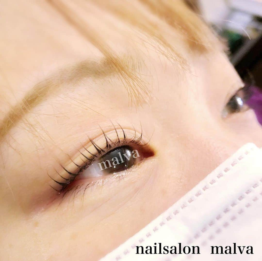 nailsalon malva（ネイルサロンマルヴァ）のインスタグラム