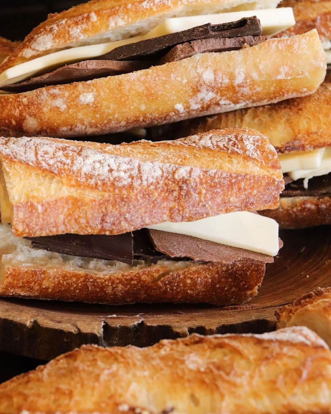 丘の上のパン屋 のグルメインスタ