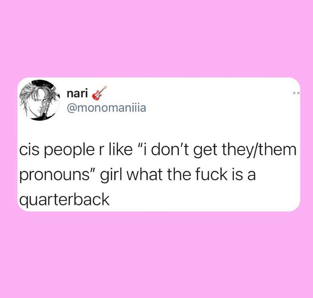 テス・ホリデーのインスタグラム：「Ure ugly if you don’t respect ppls pronouns. 🤗🤗🤗 #pronounsmatter」