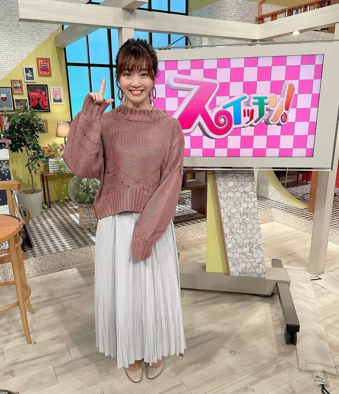 湯浅知里さんのインスタグラム写真 - (湯浅知里Instagram)「♡♡ . . おはよう日曜日☀️ . #アメリカjcc メンバーが大変な事になってます🥺✨✨✨✨ #ヴェルトライゼンデ #アリストテレス #サトノフラッグ 強い馬たちが揃う中、 いつかGⅠを獲ってほしい#モズベッロ 出走する時はいつも応援している#ノーブルマーズ 名前が大好き#ジャコマル まで🥺✨ #ジェネラーレウーノ #ウインマリリン その他あげたらキリが無い🥺✨ . 菊花賞のアリストテレスはビックリしたなぁ〜😳まさか！？ってね。 今日はどんなレースになるでしょうか🏇✨ . . #ダート #東海ステークス こちらには大好き#インティ が出ます🐴💕勝負服も好き‼︎ #ハヤヤッコ と共に応援📣💕💕 . #アメリカジョッキークラブカップ  は 馬券の買い方考えよ、、 . . では良い日曜日をお過ごし下さい〜🧸🎈 . . #umajo #馬が好き #馬好き #アナウンサー #湯浅知里 #日曜日 #晴れ」1月24日 10時12分 - chisato.y515