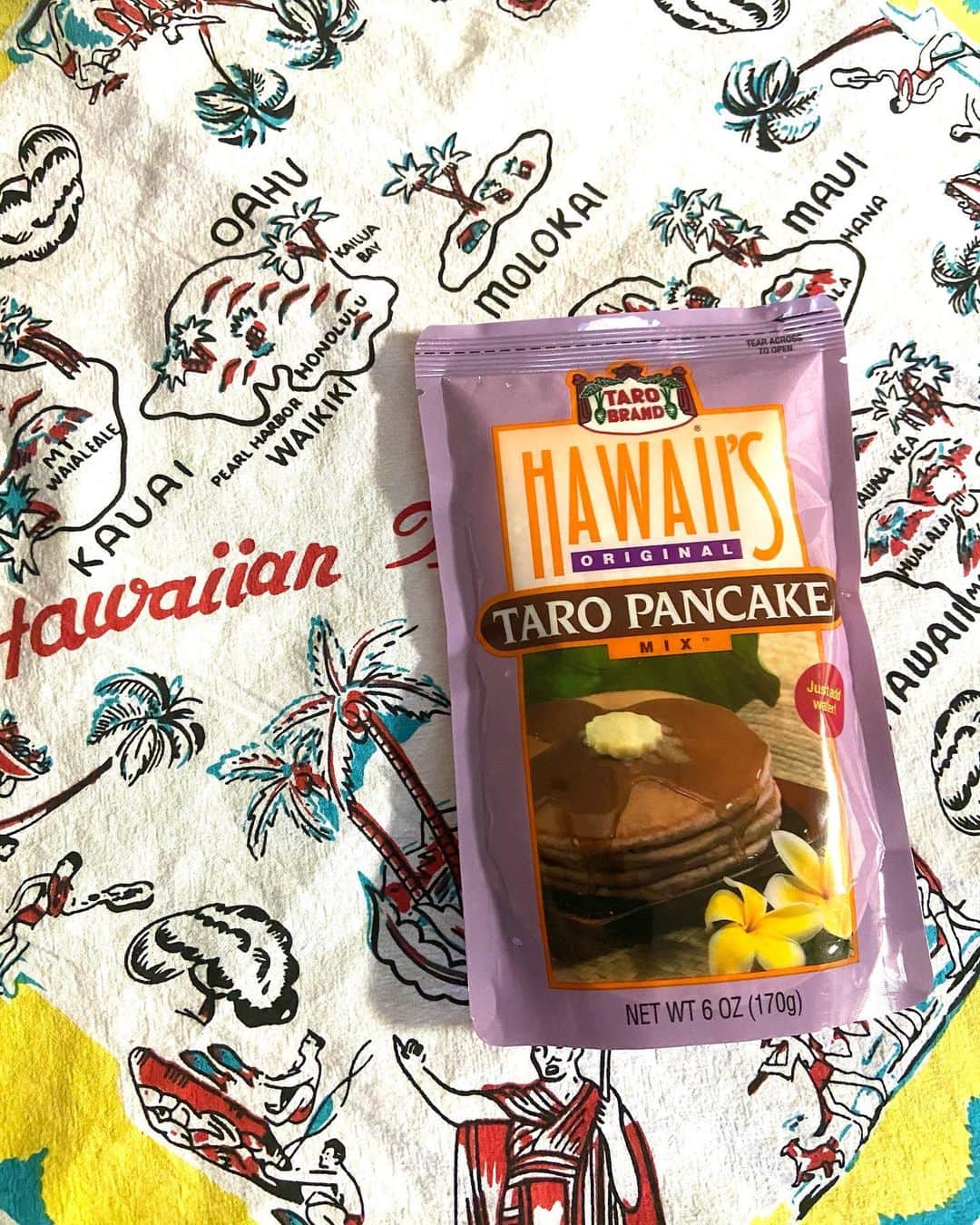 lalapinkさんのインスタグラム写真 - (lalapinkInstagram)「朝食🥞  今日は @hawaii.alohamyhome さんのインスタライブを見ながら朝食を食べました🌴  シェラトンワイキキ前からの海、ダイヤモンドヘッドを見せていただき、ハワイを感じながらの朝食🍽 早くハワイに行きたい。そして、アロハマイホームに泊まりたい💕  ⭐︎タロイモパンケーキ ⭐︎カボチャスープ ⭐︎ハムエッグ ⭐︎サラダ ⭐︎コーヒー  #朝食 #朝ごはん #朝ご飯 #朝ごはんプレート #ワンプレート #ワンプレートごはん #ワンプレート朝ごはん #パンケーキ #タロイモパンケーキ #taropancakes #taropancakemix #パンケーキミックス #pancakemix #ハワイ #hawaii #アロハ #aloha #アロハマイホーム #alohamyhome #ハワイ旅行 #ハワイ旅 #おうちごはん #おうちご飯 #おうち時間」1月24日 10時33分 - lalapink