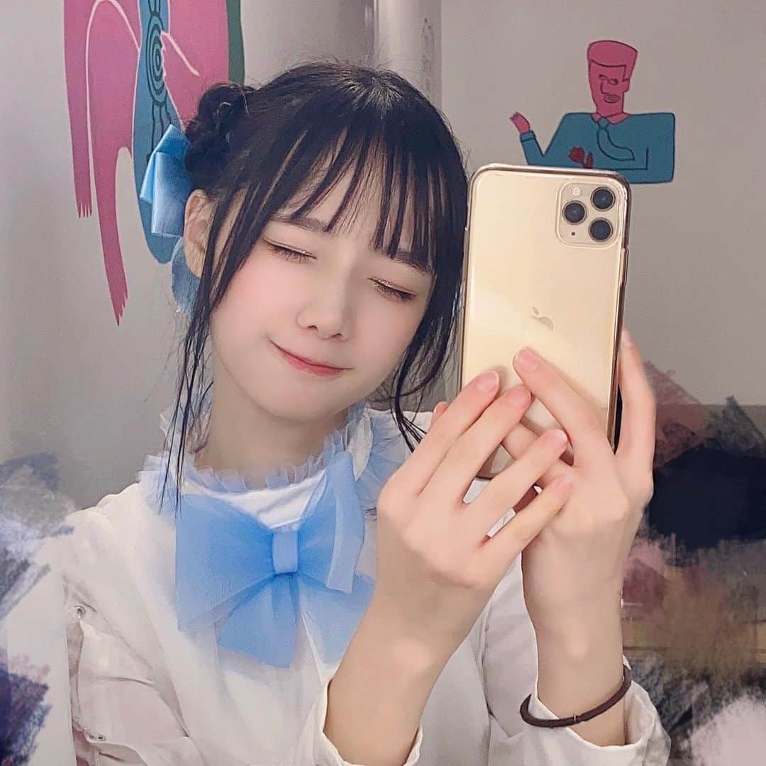 のインスタグラム：「🤍」