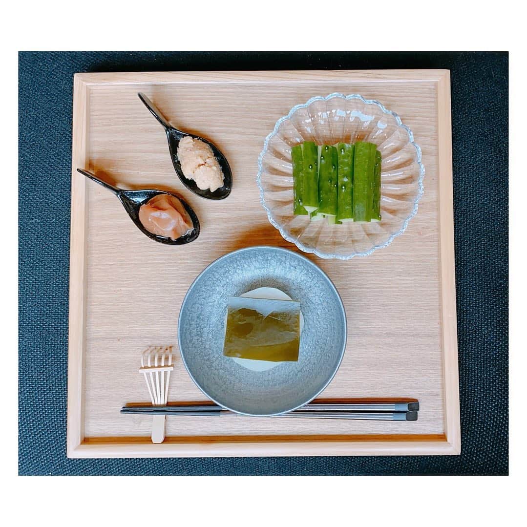 植田早紀のインスタグラム：「【ファスティング❣️】  腸内環境を整える目的で 酵素ファスティングをしました。  昨日3日間のファスティングを終え、 結果はなんと…  -3kgでした❣️  汚れていた体内が綺麗になり、 今日からは体に優しい食生活を 心掛けようと思いました🥰  #ファスティング  #回復食  #ファスティング3日間チャレンジ  #ダイエット  #腸内環境  #酵素ドリンク  #酵素ファスティング #ていねいな暮らし #栄養士の卵」