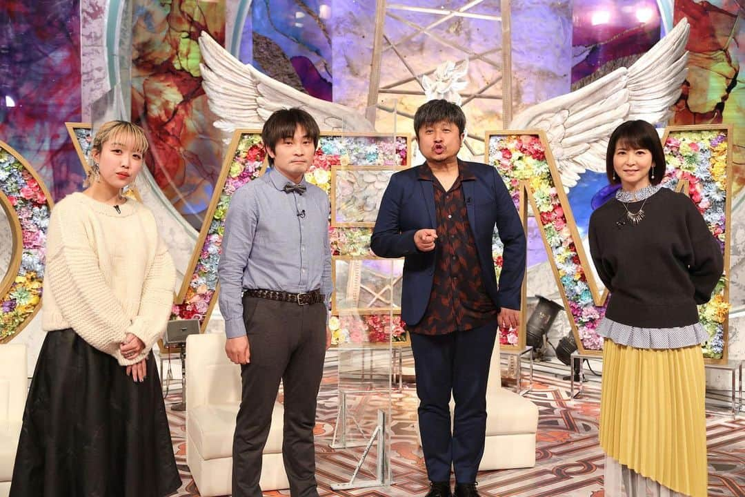 フジテレビ「Love music」さんのインスタグラム写真 - (フジテレビ「Love music」Instagram)「今大注目３組の﻿ 人気の秘密に迫るスペシャル企画﻿🏆 ﻿ ■ ずっと真夜中でいいのに。﻿ ■ YOASOBI﻿ ■ ヨルシカ﻿ ﻿ #ずっと真夜中でいいのに。﻿ が主題歌を務める映画﻿ 「#さんかく窓の外側は夜」に出演﻿ #岡田将生さんと#志尊淳さんがコメント出演△ ﻿ #YOASOBI﻿ 「#ハルジオン」原作者で﻿ 小説家の#橋爪駿輝さんがYOASOBIの魅力を語る📚📖﻿ ﻿ #ヨルシカ﻿ 話題のCMソング＆ストリーミング累計再生数１億回を突破した楽曲のライブ映像を公開🎼🎧﻿ ﻿ 1/24（日）24:30-25:25放送﻿ ※地域によって放送日程が異なります。﻿ 各放送局のHPにてご確認下さい。﻿ ﻿  #Lovemusic﻿ #ラブミュージック﻿ #フジテレビ #ダイノジ #大谷ノブ彦3週連続出演 #何週出るの？ #連続出演更新中 #スペシャルアドバイザーをお呼びしました #柴那典 さん #谷口由貴 さん」1月24日 12時02分 - lovemusic_fujitv